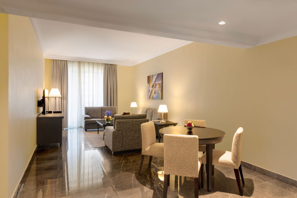 2-bed-apt-living-16917-copy