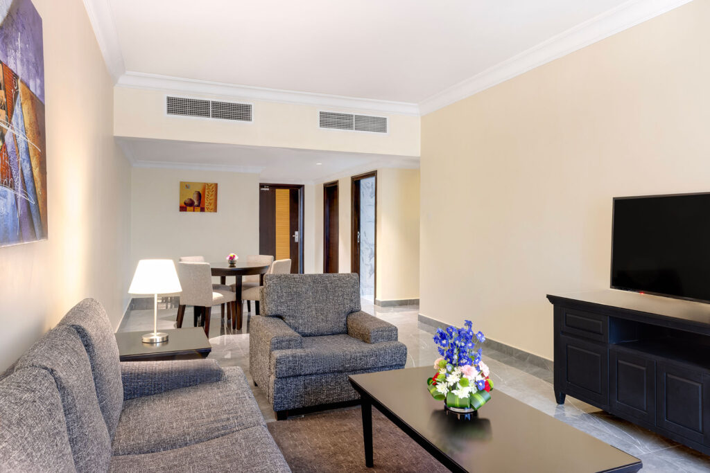 2-bed-apt-living-26924-copy
